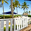 Coconut Palm Inn