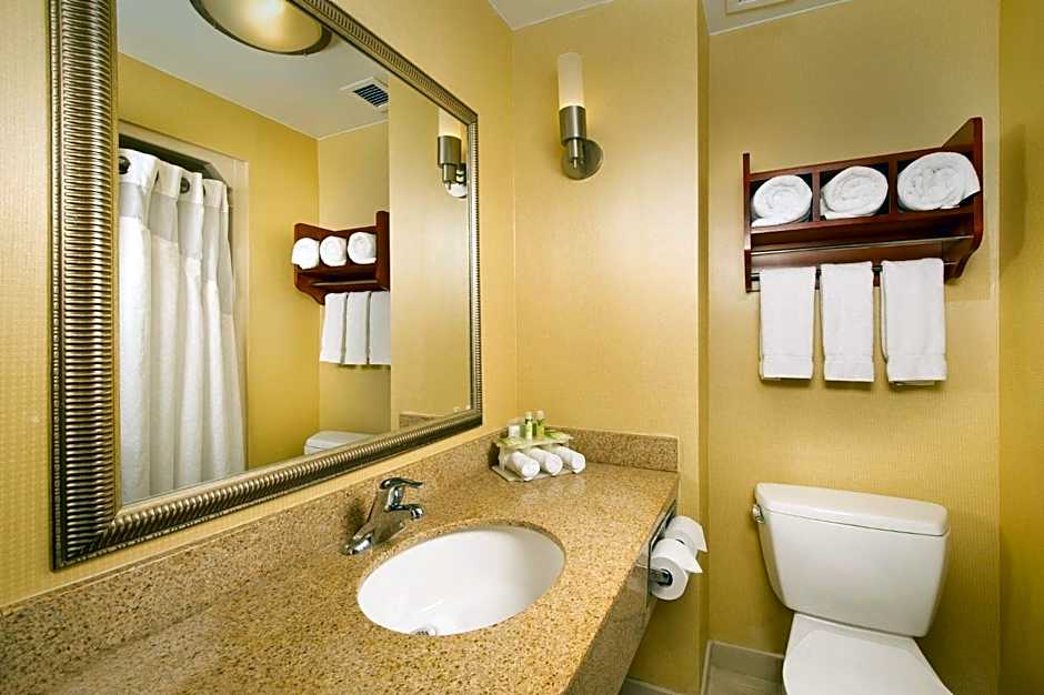 Holiday Inn Express Washington DC-BW Parkway By IHG