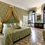Friendly Venice Suites