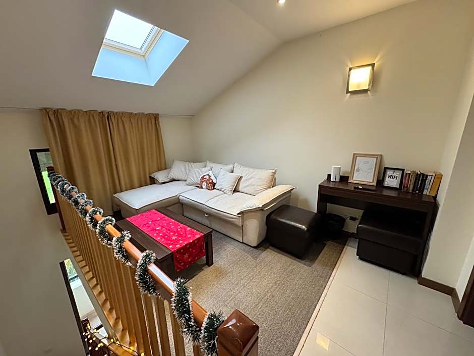 Sunny Duplex, Mountain Views, Spa Access, Near Bansko, Terra Complex