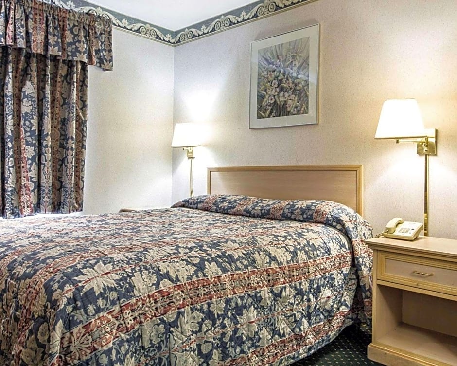 Rodeway Inn Monterey Near Fairgrounds