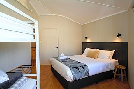 1-Bedroom Dog Friendly Cabin