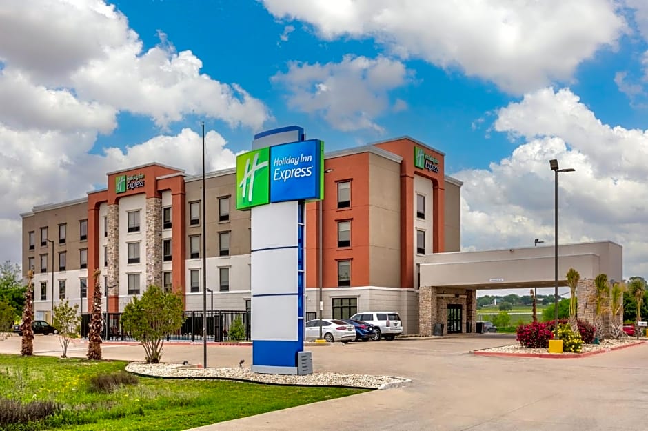 Holiday Inn Express Hillsboro I-35