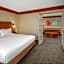 La Quinta Inn & Suites by Wyndham Atlanta Ballpark/Galleria