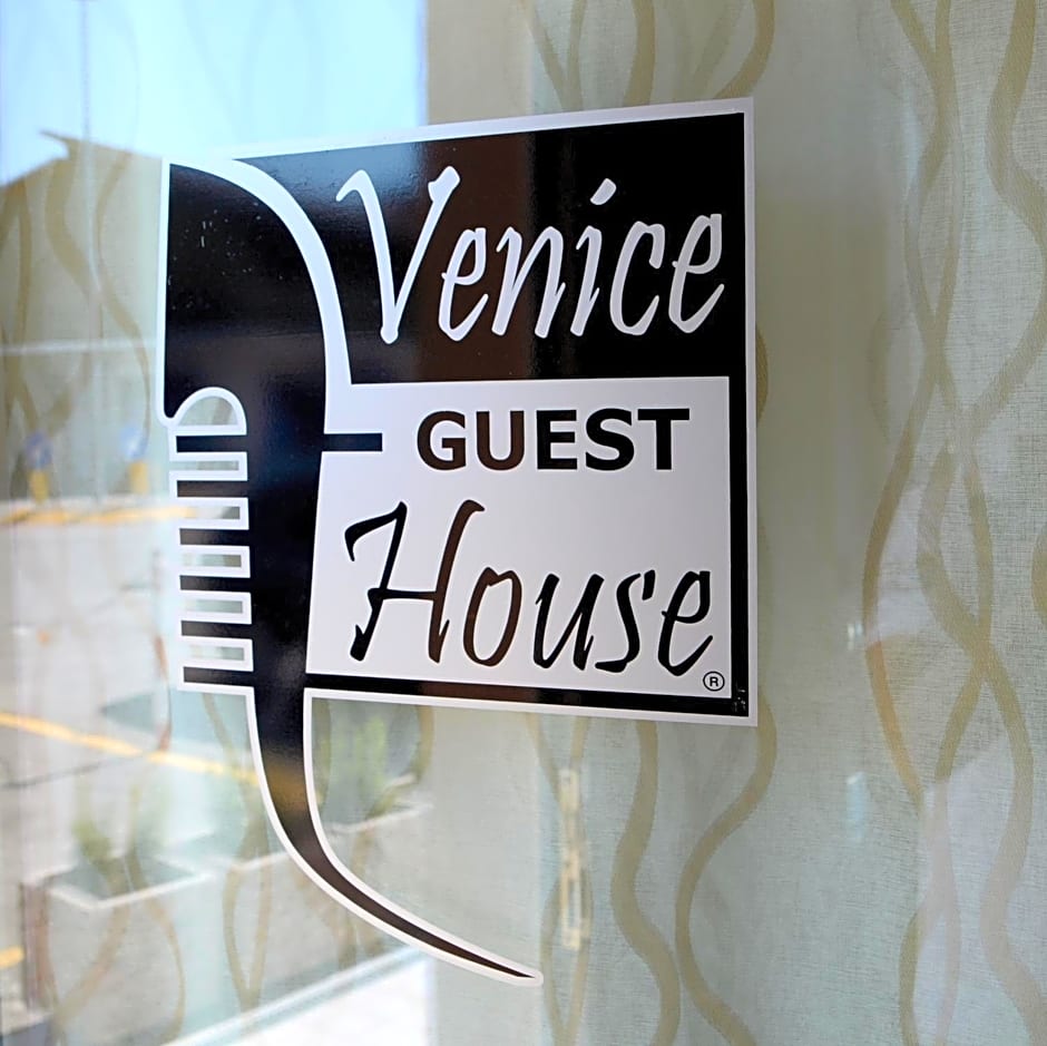 Venice Guest House B&B