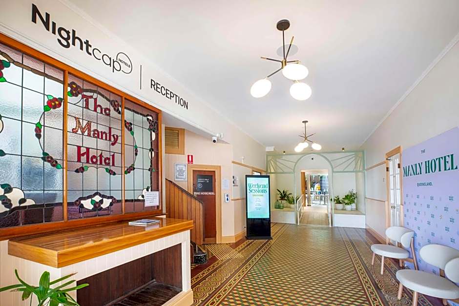 Nightcap at Manly Hotel