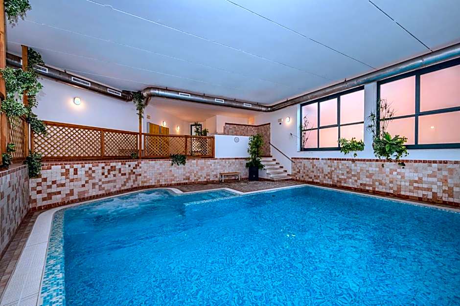 Residence Borgo Dei Limoni - Appartamenti con Garage