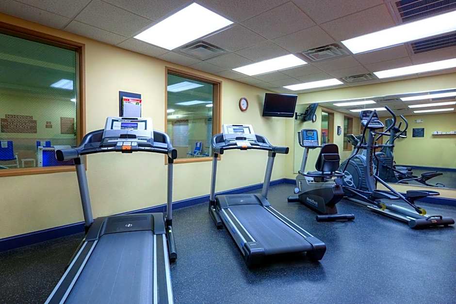 Country Inn & Suites by Radisson, Emporia, VA