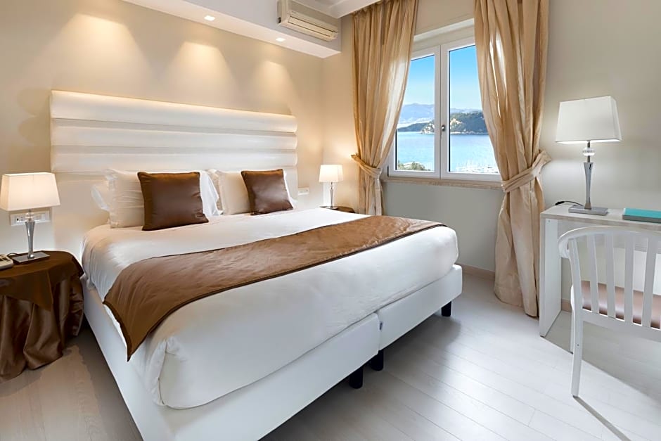 Europa Grand Hotel