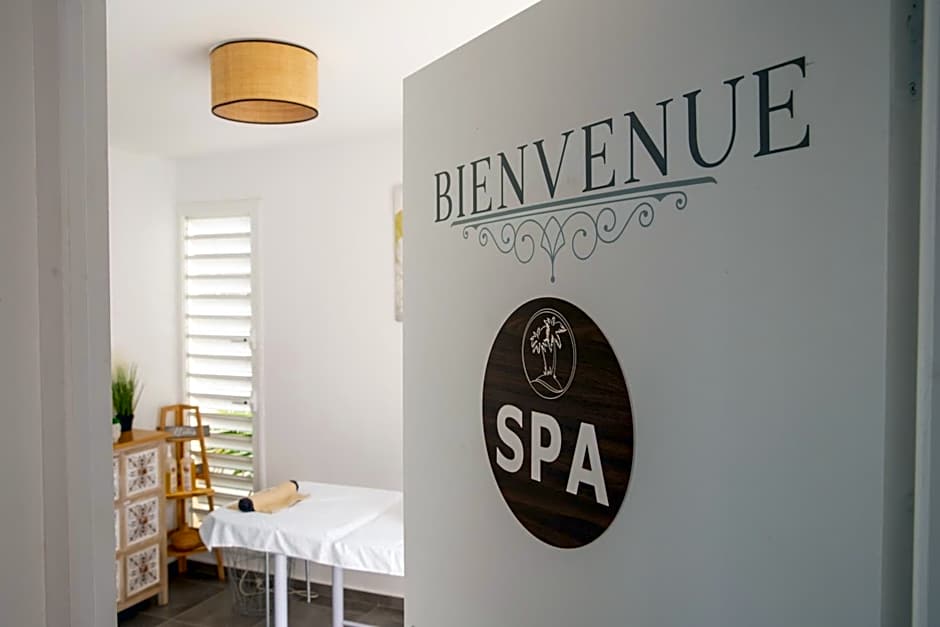 Hôtel Guadeloupe Palm Suites