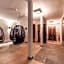 VIER Studios & Restaurant