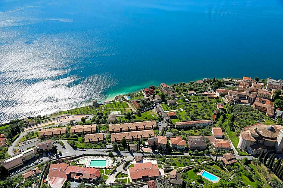 Residence Borgo Dei Limoni - Appartamenti con Garage