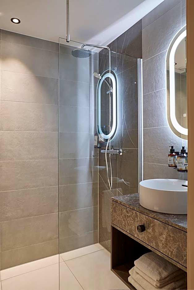 Breathe Boutique Hotel