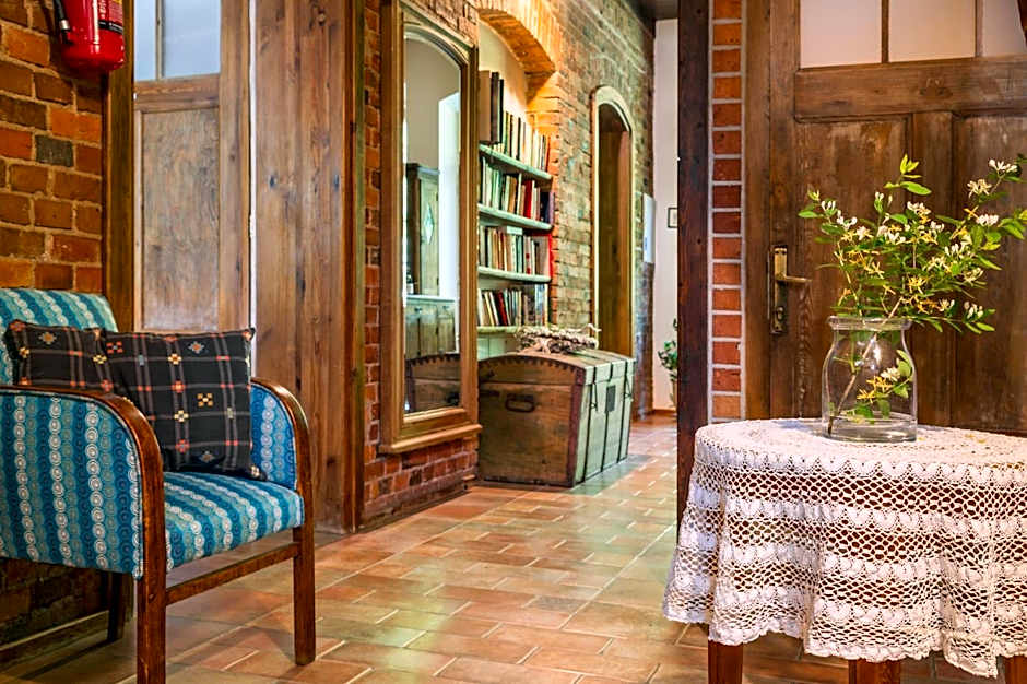 Dom Gościnny Stara Szkoła