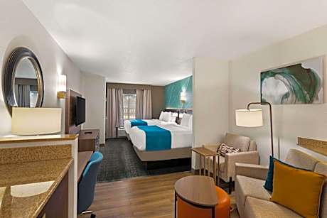 Queen Suite with Two Queen Beds