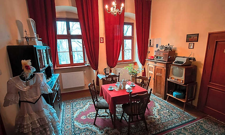 Zamek Dobroszyce