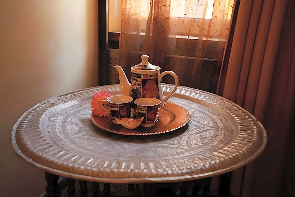 Hotel Villa Oriental & Restaurant                                               