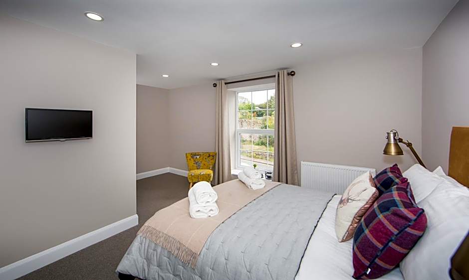 Darlington Arms by the airport