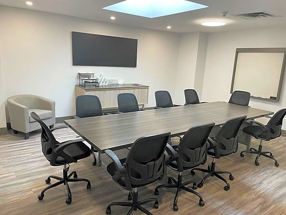 Holiday Inn Express Hotel & Suites Charlottetown By IHG