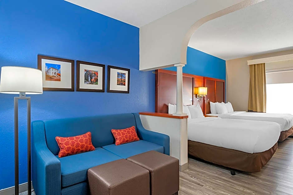 Comfort Suites Saint Charles