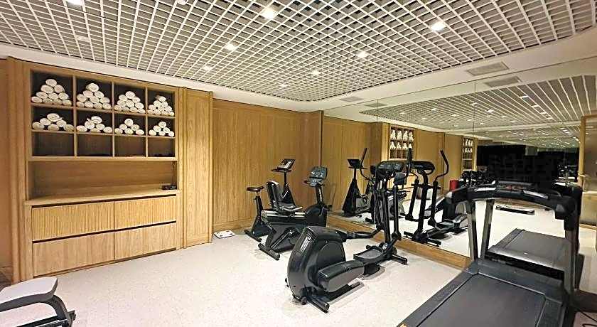 Bentley by Molton Hotels - Special Class