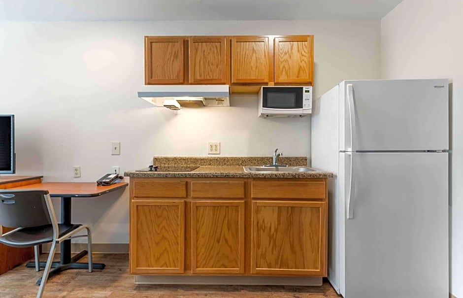 Extended Stay America Select Suites - Fayetteville - I-49