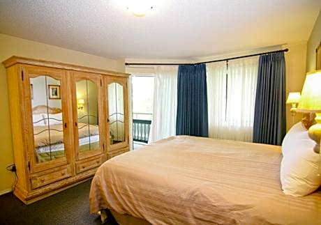 Two-Bedroom Suite