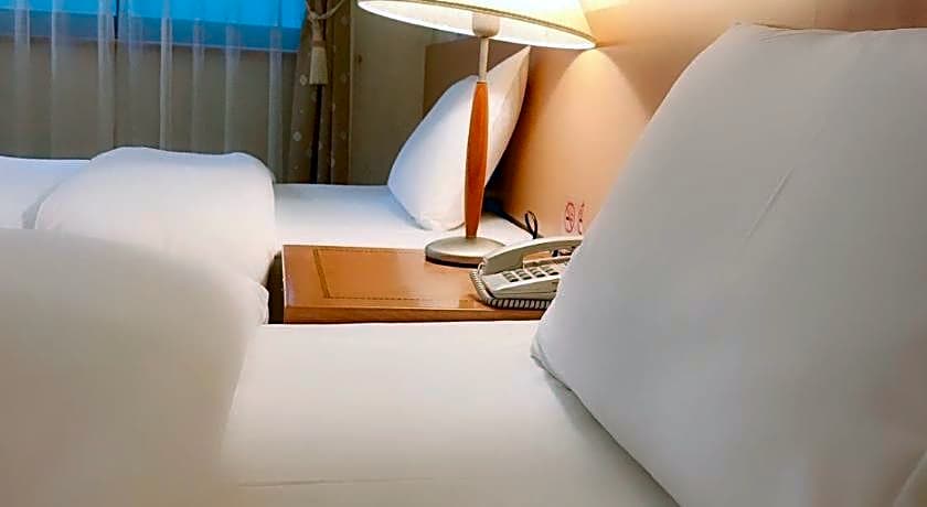 The Koos Hotel