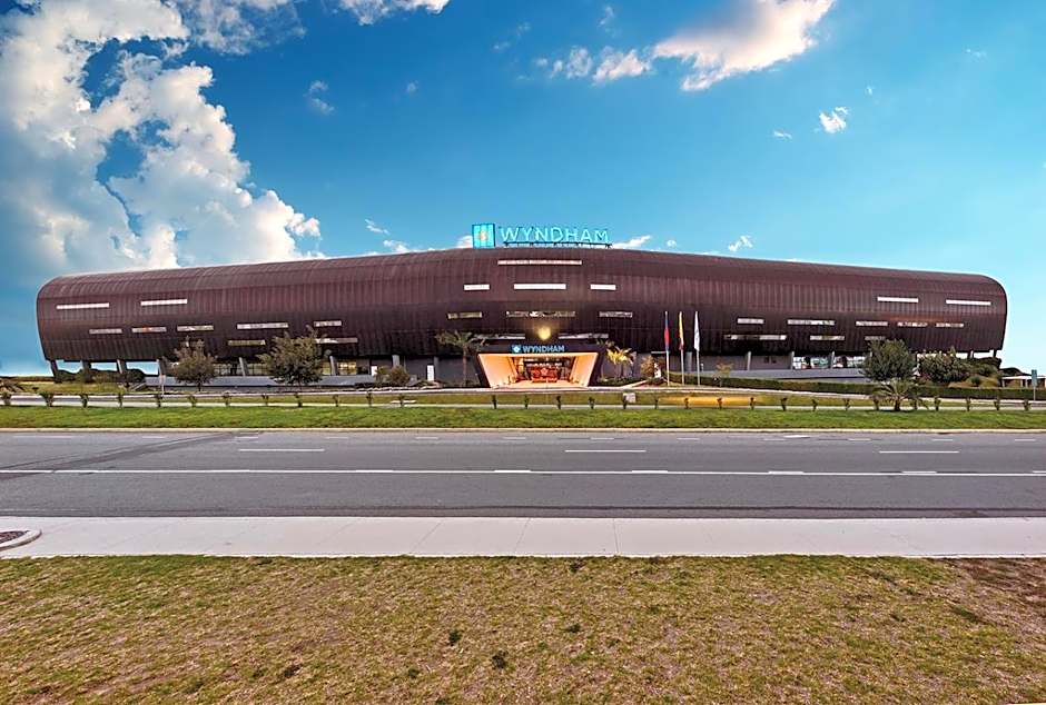 Wyndham Quito Airport