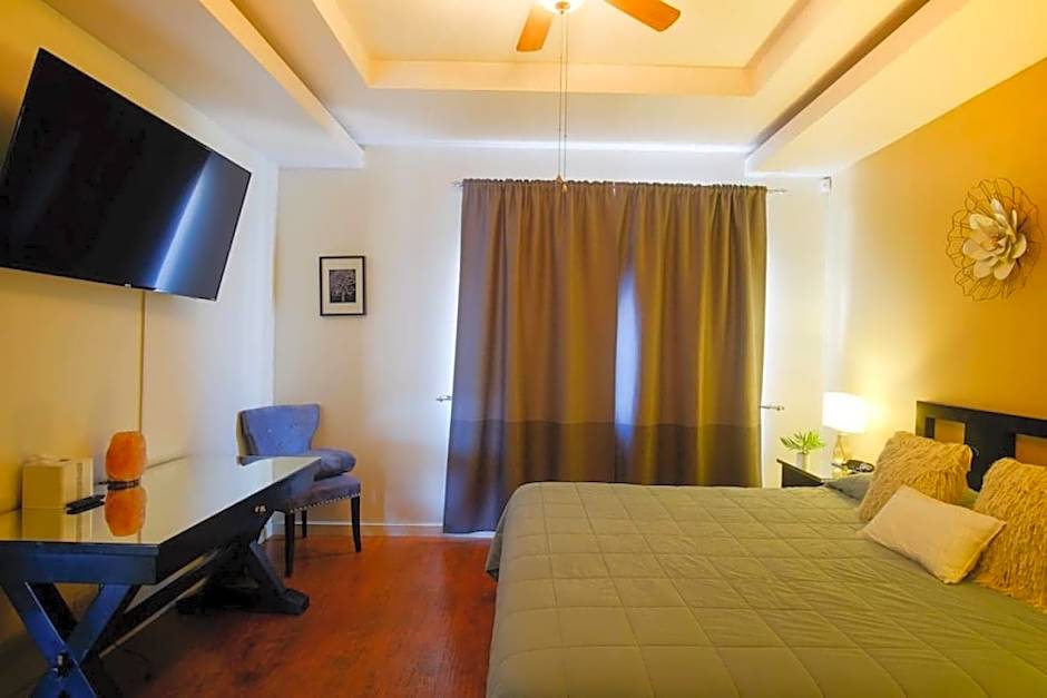 Casa Todos Santos with Gated Parking at Casas Sanblu