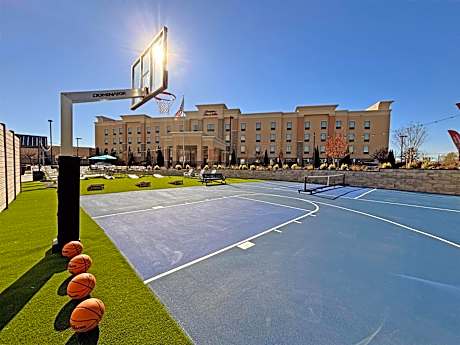 Hampton Inn By Hilton And Suites Robbinsville