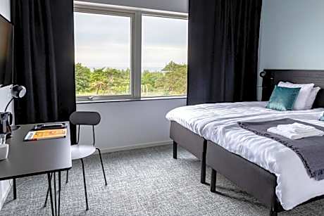 Double Room with Lake View