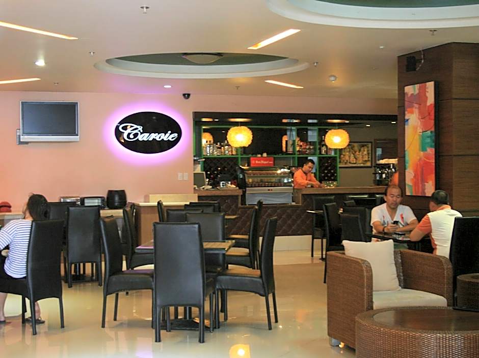 Allure Hotel & Suites