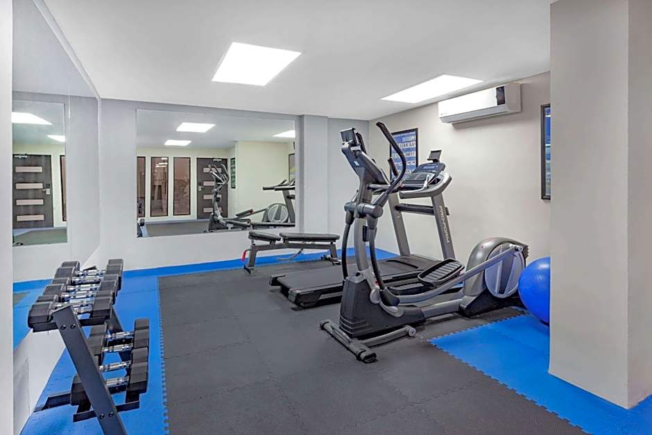 Days Inn by Wyndham Piedras Negras