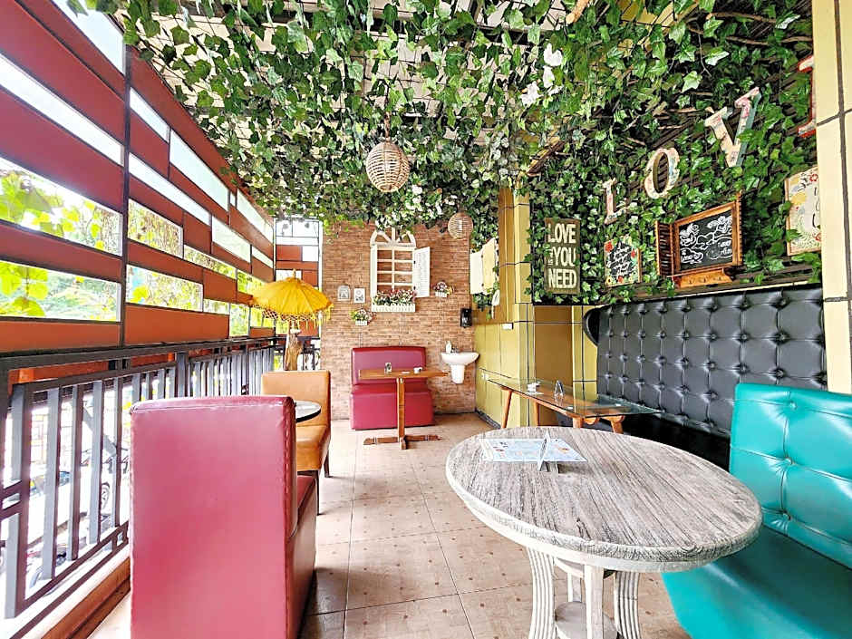 Urbanview Hotel 58 Bintaro by RedDoorz