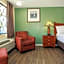 Travelodge by Wyndham Macon West