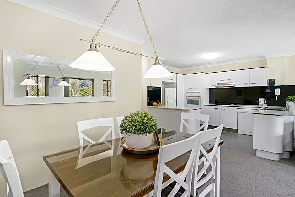 Oceanside Cove Holiday Apartments