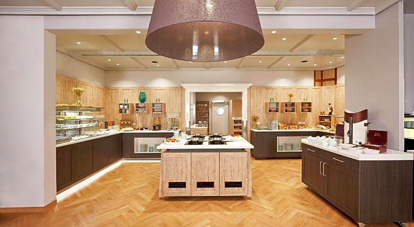 Sunday Hotel Stuttgart Herrenberg