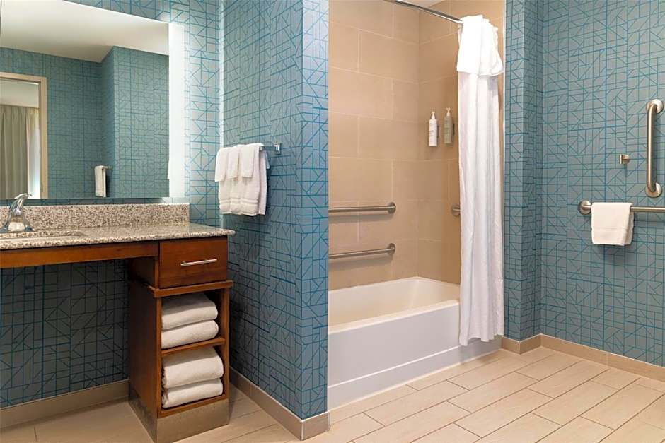 Homewood Suites by Hilton Wauwatosa Milwaukee