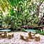 Renovated studio in the heart of Palm Beach - free parking, security box