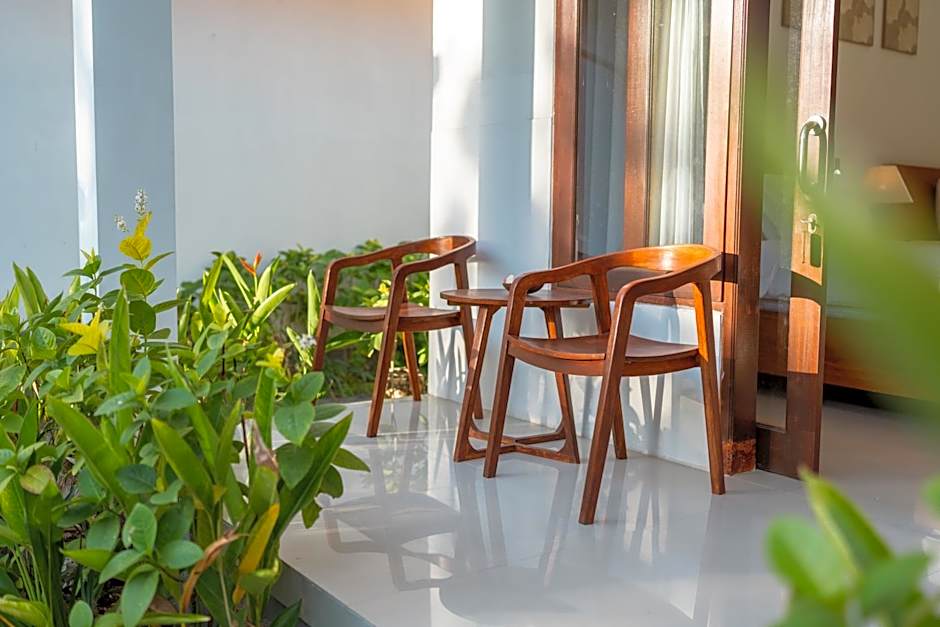 Nusa Indah Onai Hotel