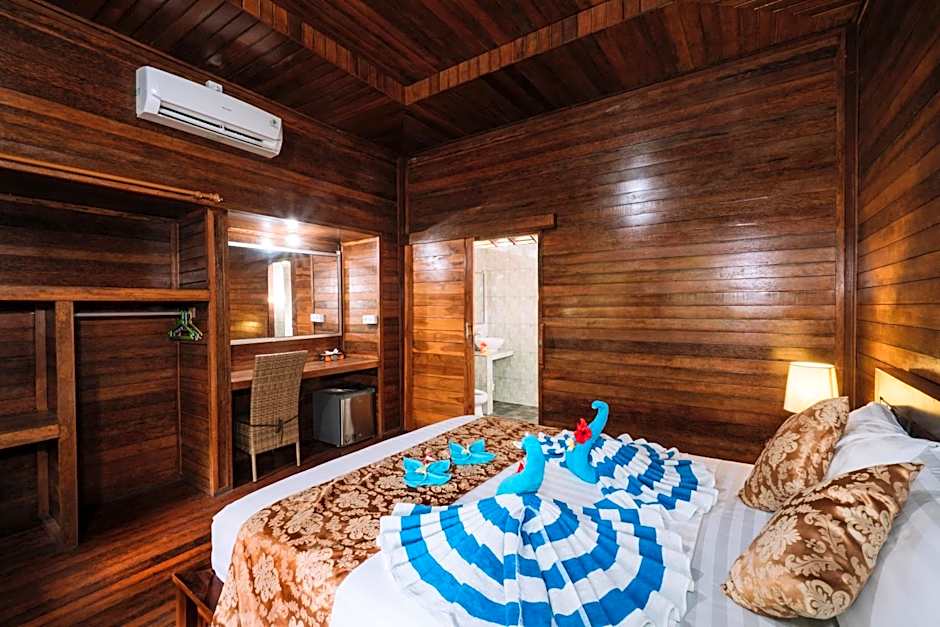 D and B Bungalow's by DeWizZ Management