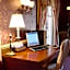 The Pines Inn
