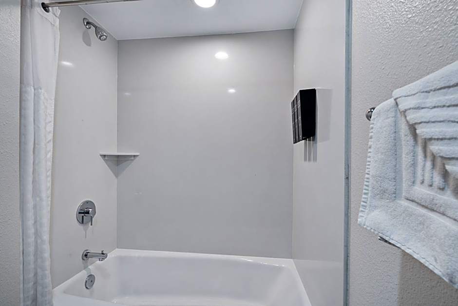 Hotel Avisa Downtown