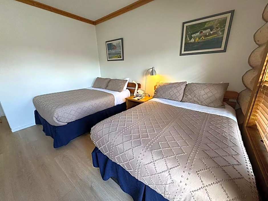 Bear's Claw Lodge
