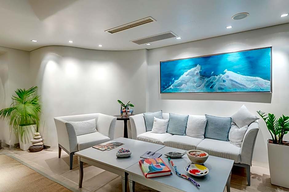 Kouros Art Hotel (Adults Only)