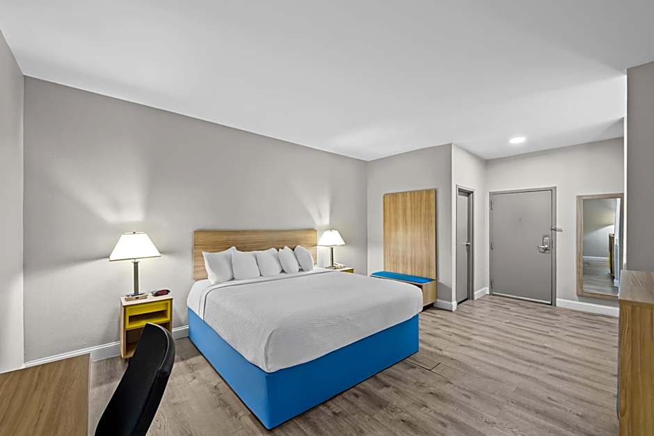 Days Inn by Wyndham Chesapeake