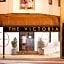 The Victoria Hotel Bathurst