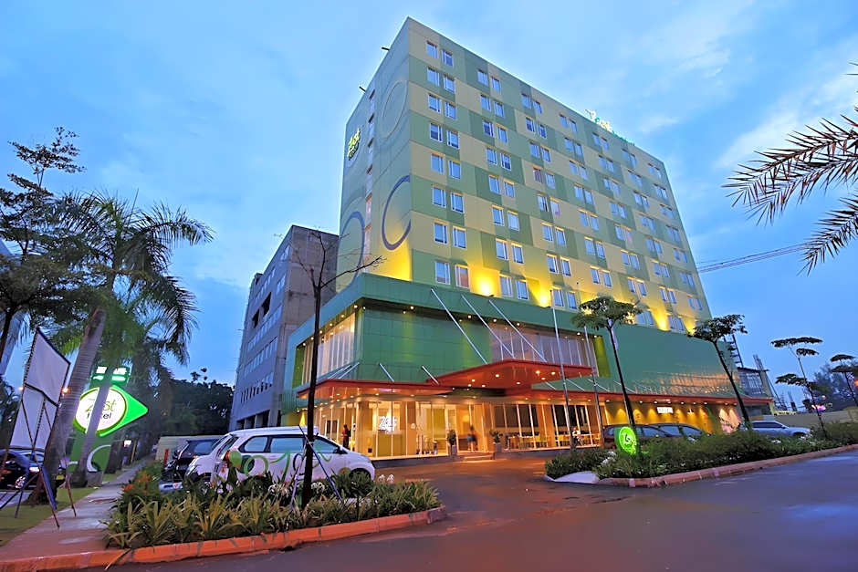 Zest Hotel Harbour Bay Batam