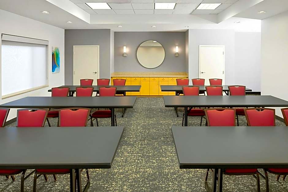 TownePlace Suites by Marriott Farmington
